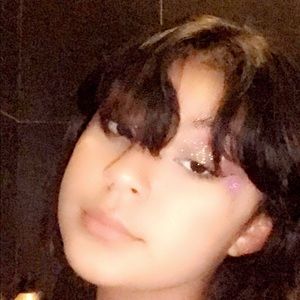 Meet your Posher, Zenaida